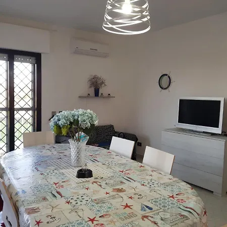 Sumaie Holiday home Torre Lapillo