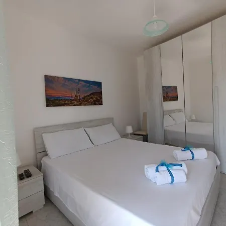 Holiday home Sumaie Torre Lapillo